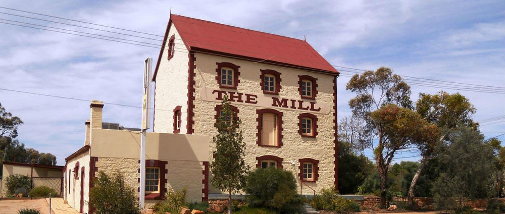 Flinders Ranges Motel - The Mill Quorn ภายนอก รูปภาพ